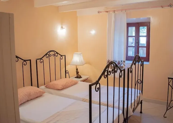 Appartement Traditional Stone House - Matella *