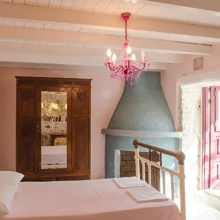Apartament Traditional Stone House - Matella *